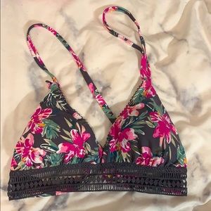 Floral swim top!